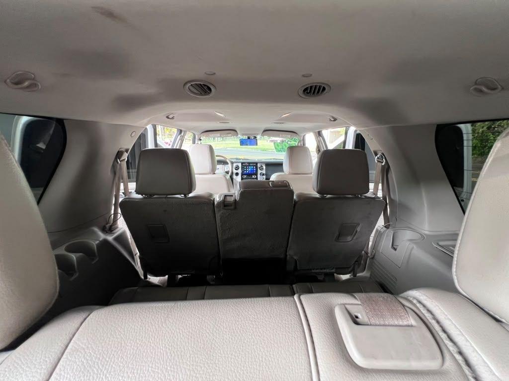 Ford Expedition  2010