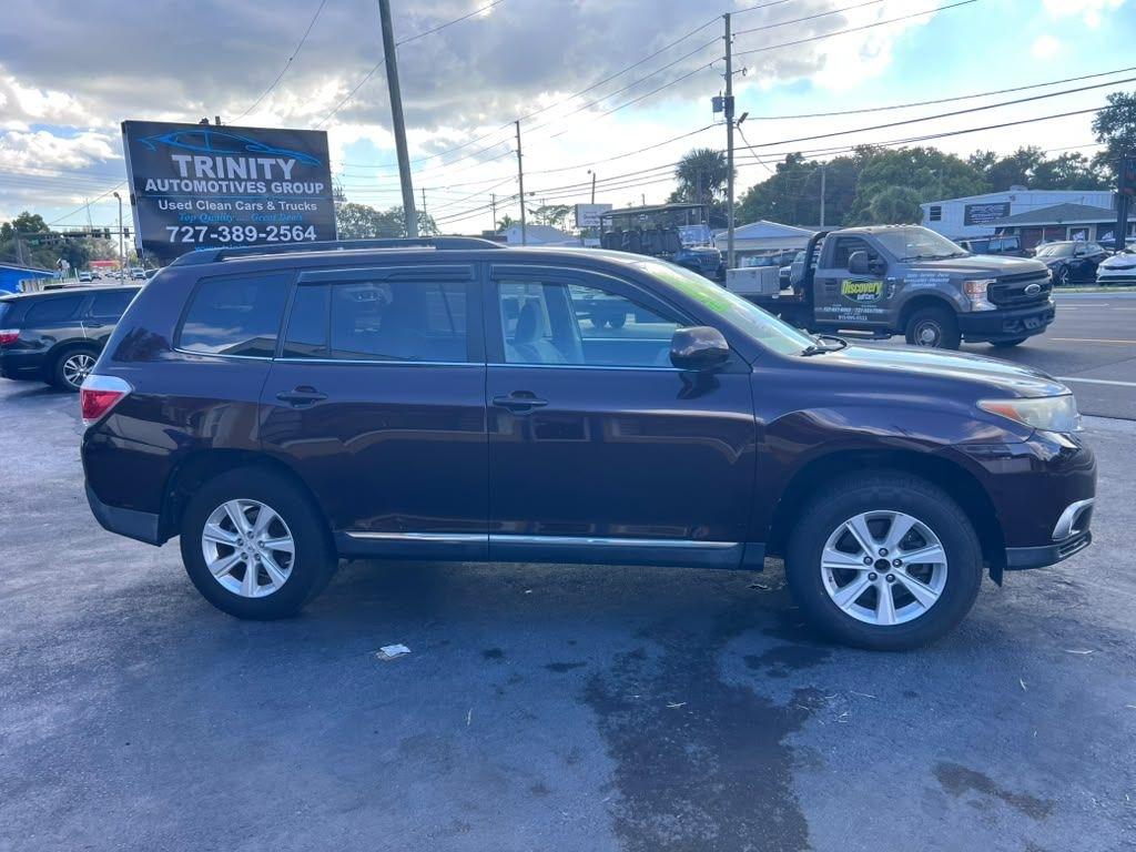 Toyota Highlander  2012