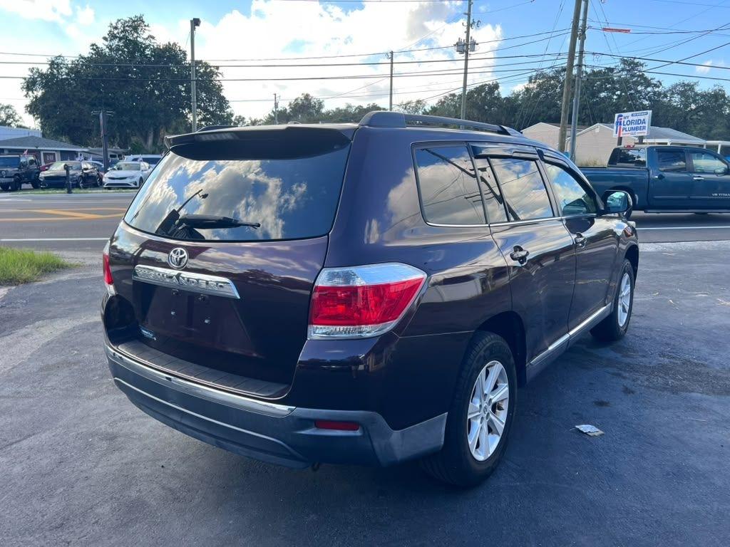 Toyota Highlander  2012