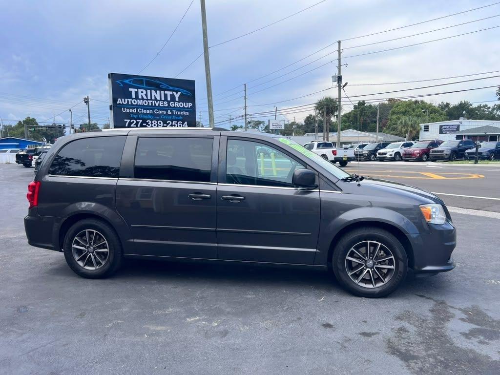 Dodge Grand Caravan  2017