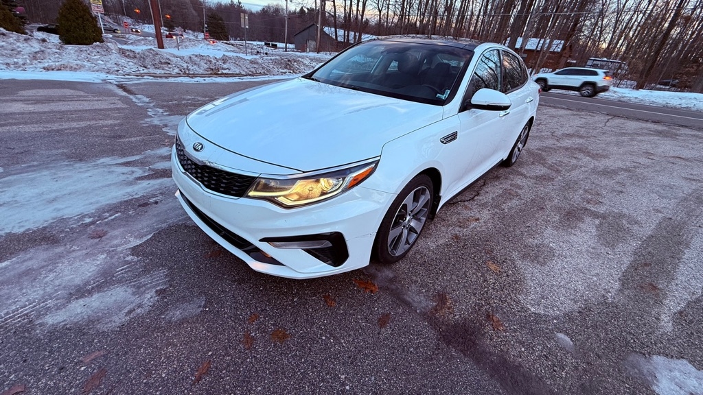 2019 Kia Optima S's photo