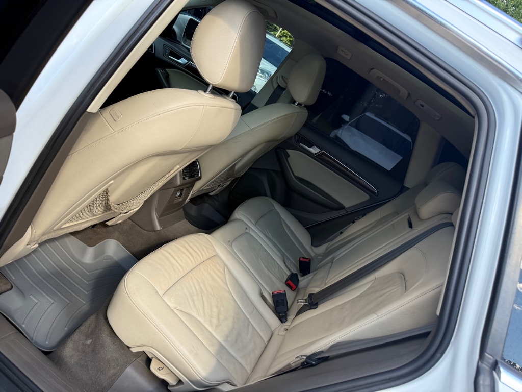 Audi Q5 2.0T Premium quattro 2015