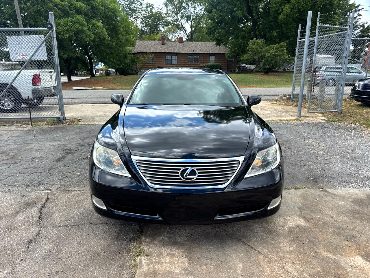 Lexus LS 460 L Luxury Sedan 2007 Lexus LS 460 L Luxury Sedan 2007