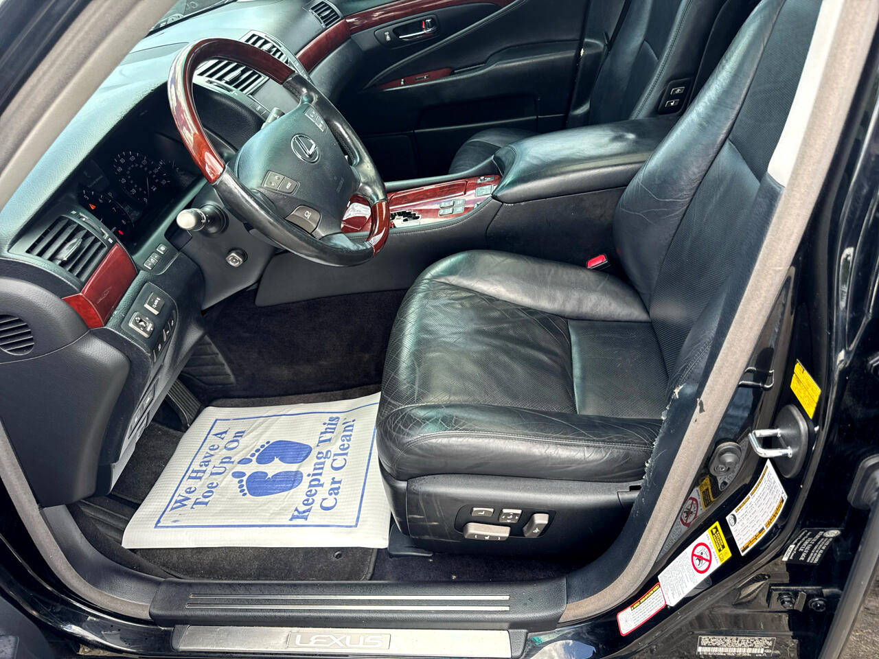 Lexus LS 460 L Luxury Sedan 2007 Lexus LS 460 L Luxury Sedan 2007