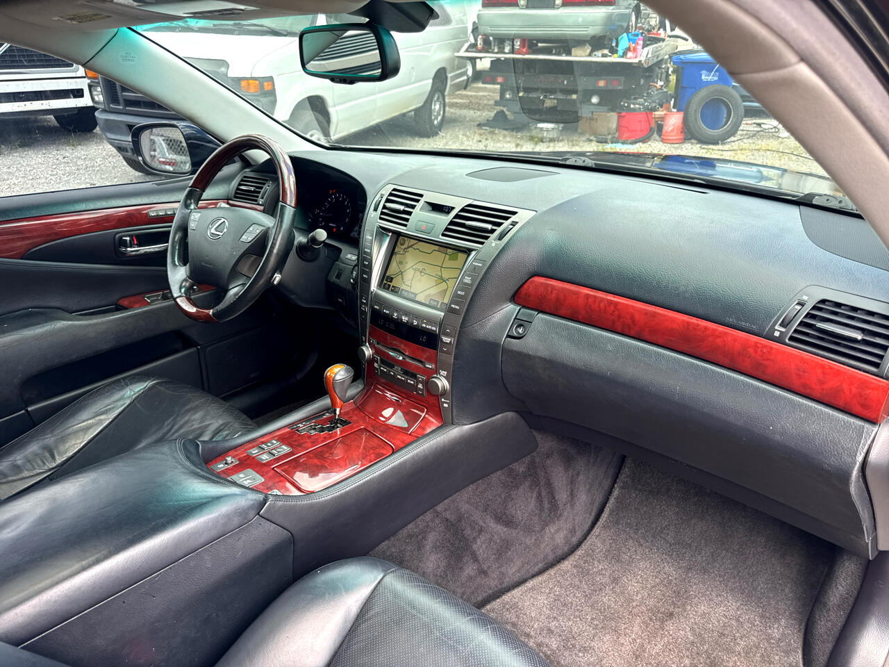Lexus LS 460 L Luxury Sedan 2007 Lexus LS 460 L Luxury Sedan 2007