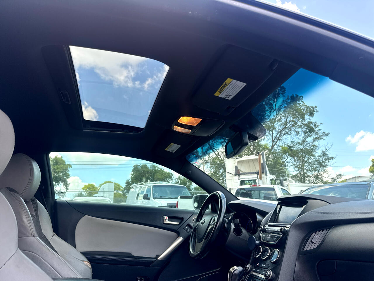 Hyundai Genesis Coupe 2.0T 8AT 2014 Hyundai Genesis Coupe 2.0T 8AT 2014