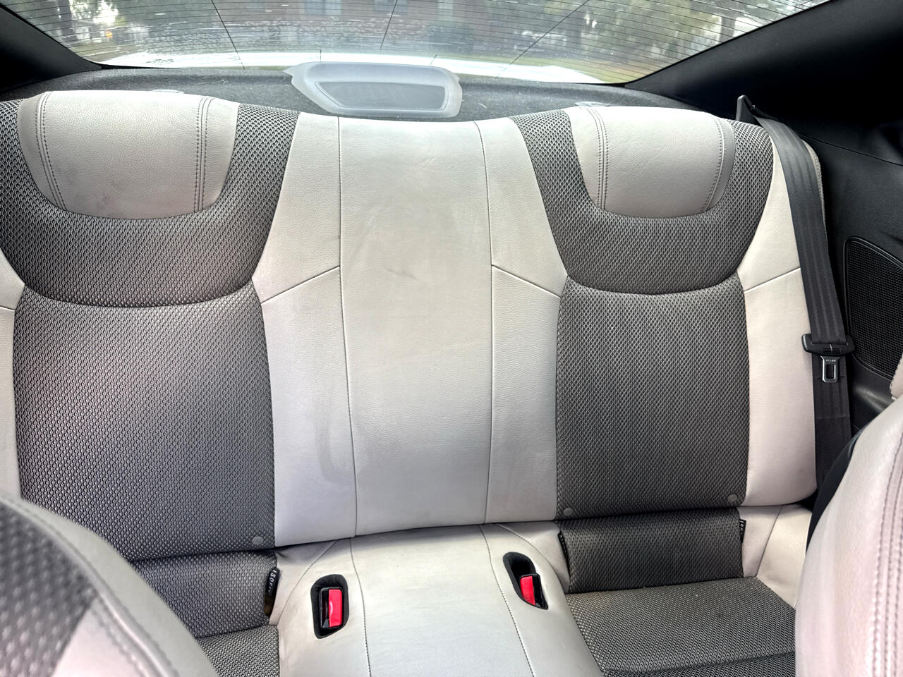 Hyundai Genesis Coupe 2.0T 8AT 2014 Hyundai Genesis Coupe 2.0T 8AT 2014