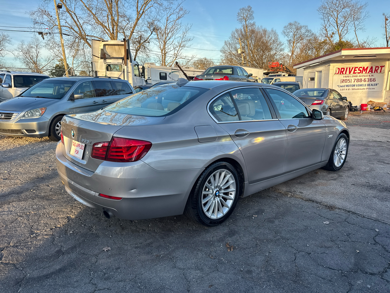 BMW 5-Series 535i 2011