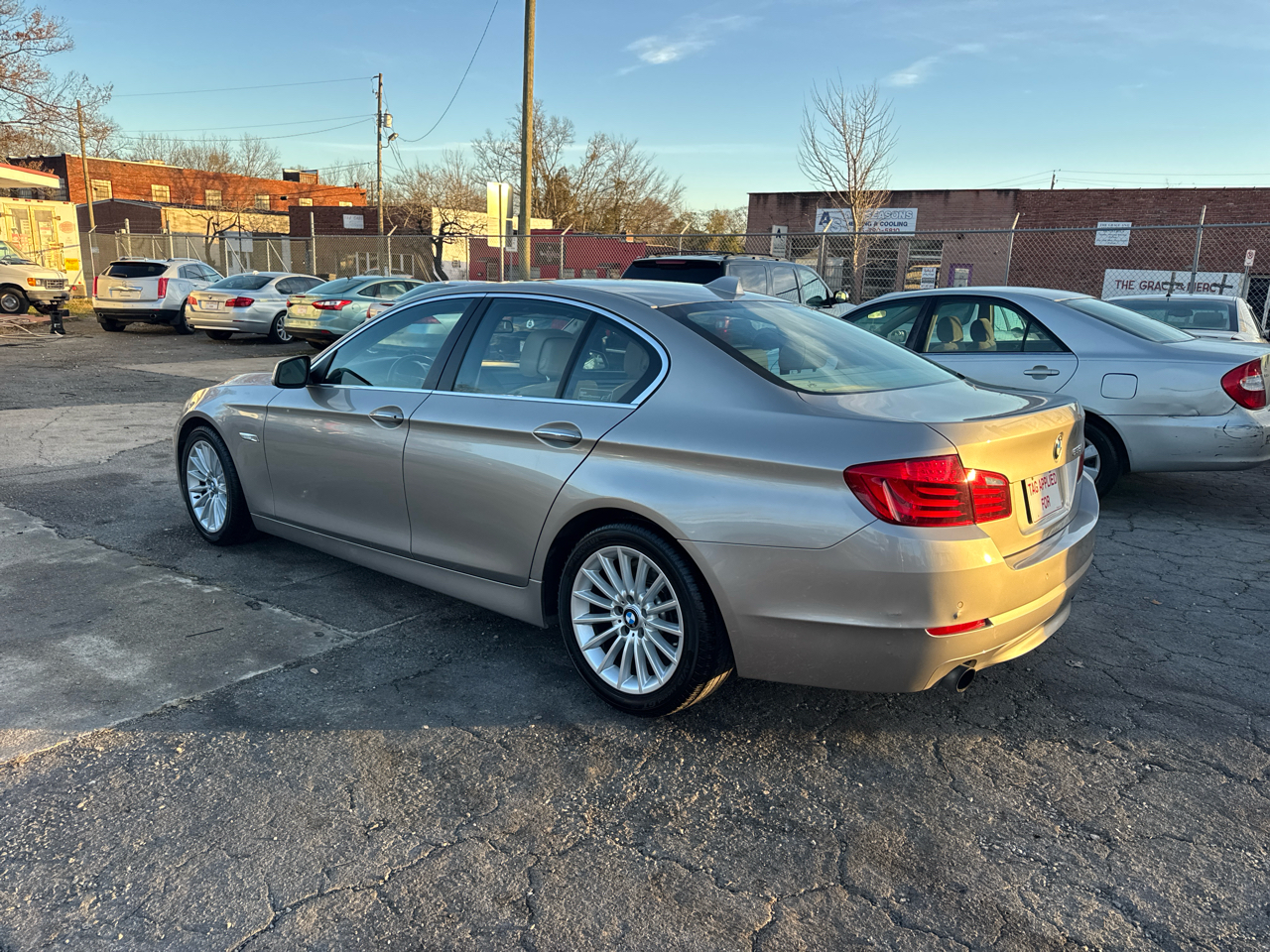 BMW 5-Series 535i 2011