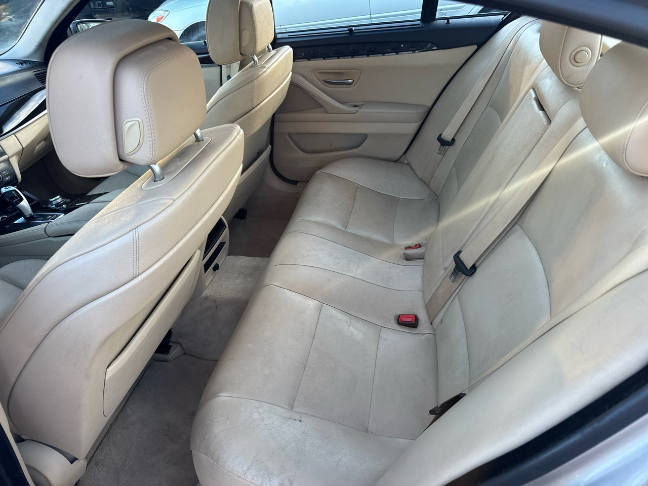 BMW 5-Series 535i 2011