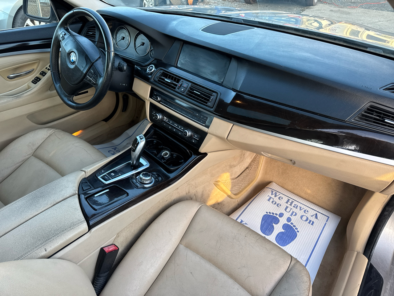 BMW 5-Series 535i 2011