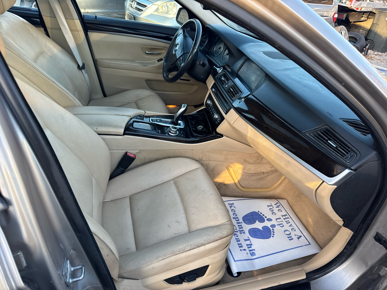 BMW 5-Series 535i 2011