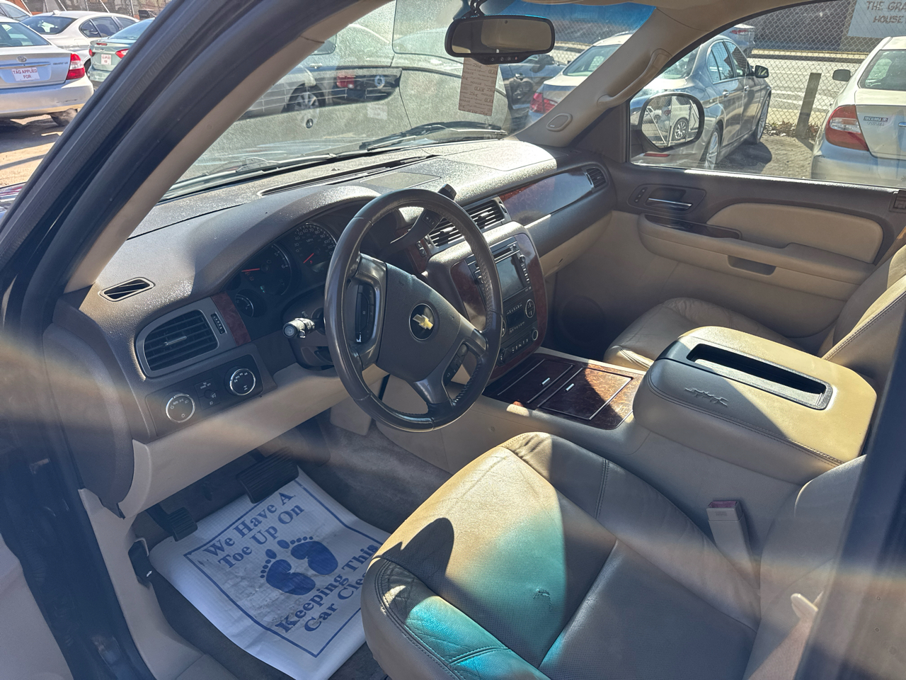 Chevrolet Tahoe LTZ 4WD 2009