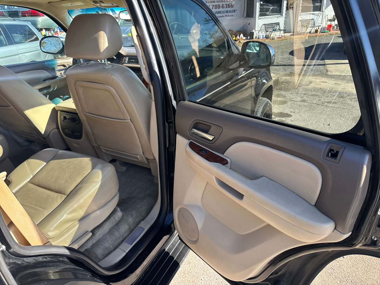 Chevrolet Tahoe LTZ 4WD 2009