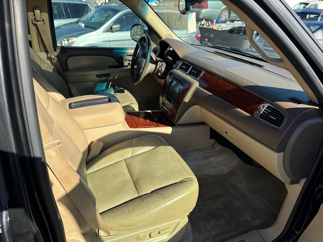 Chevrolet Tahoe LTZ 4WD 2009