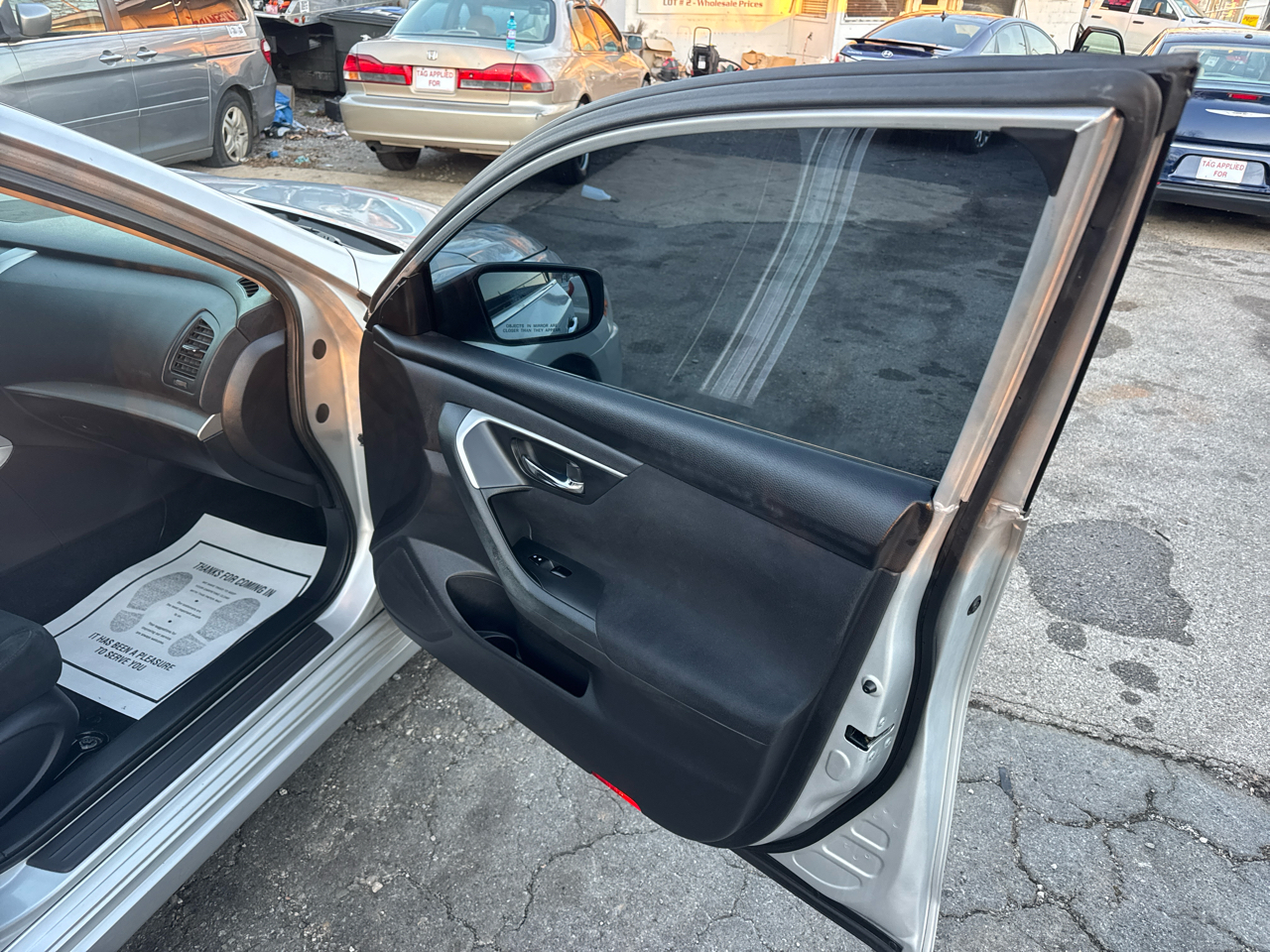 Nissan Altima 2.5 SV 2015