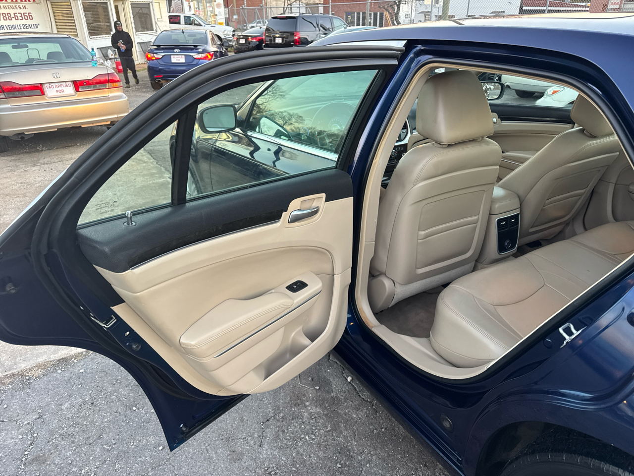 Chrysler 300 AWD 2013