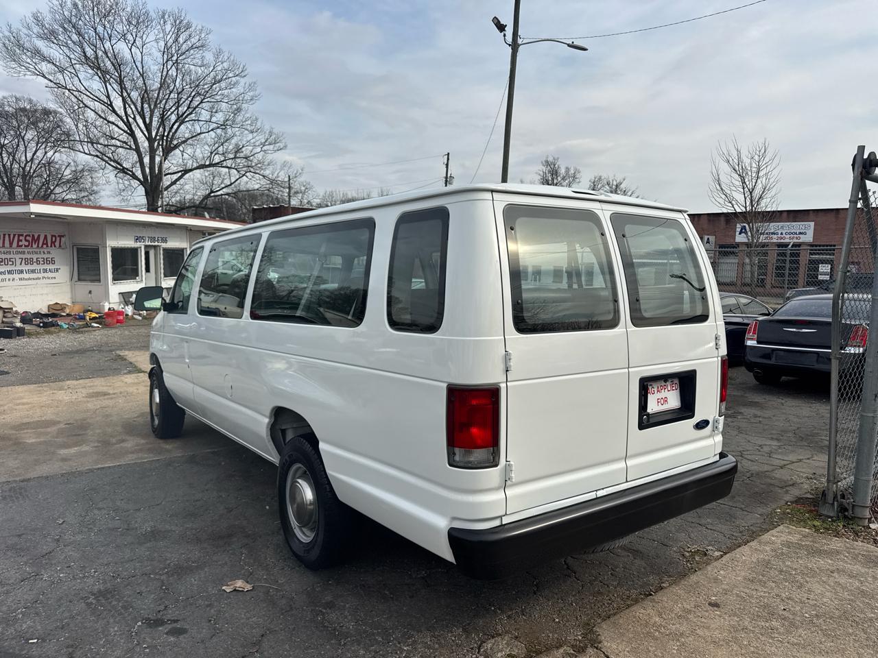 Ford Club Wagon XL Super 1998