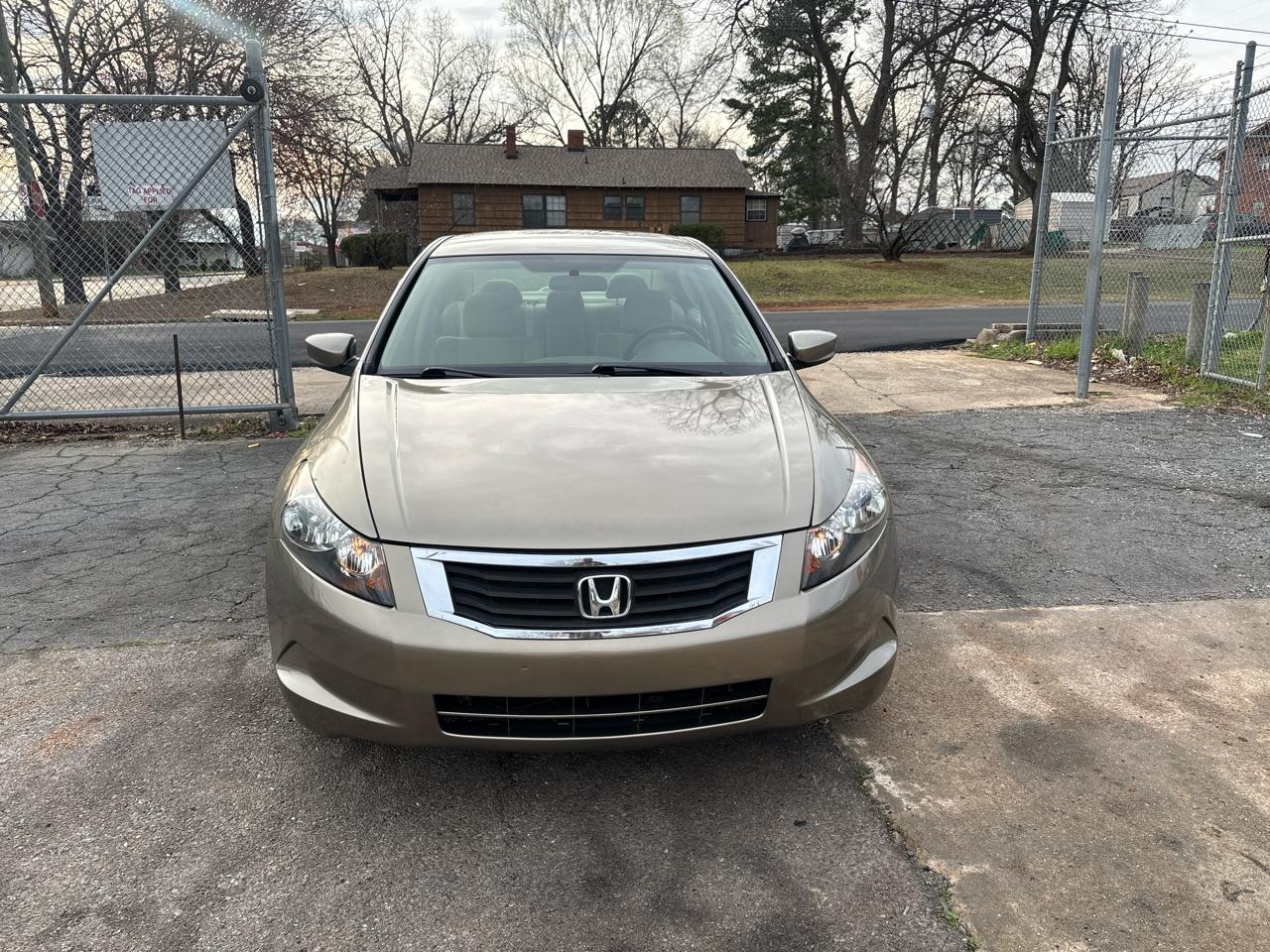Honda Accord LX-P Sedan AT 2010