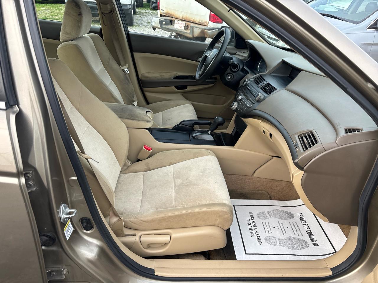 Honda Accord LX-P Sedan AT 2010