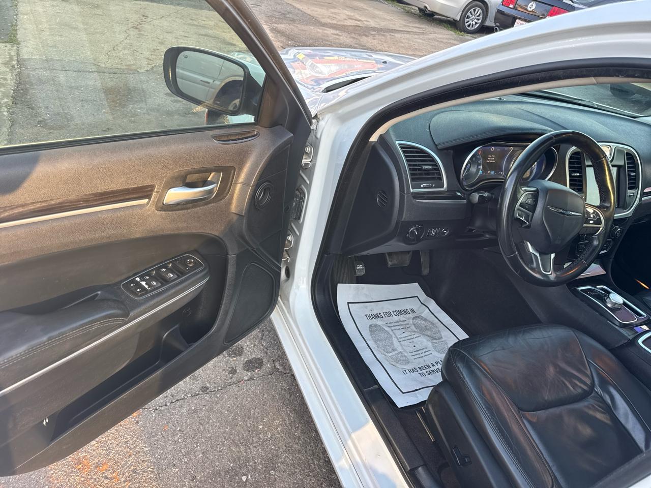 Chrysler 300 Limited RWD 2015