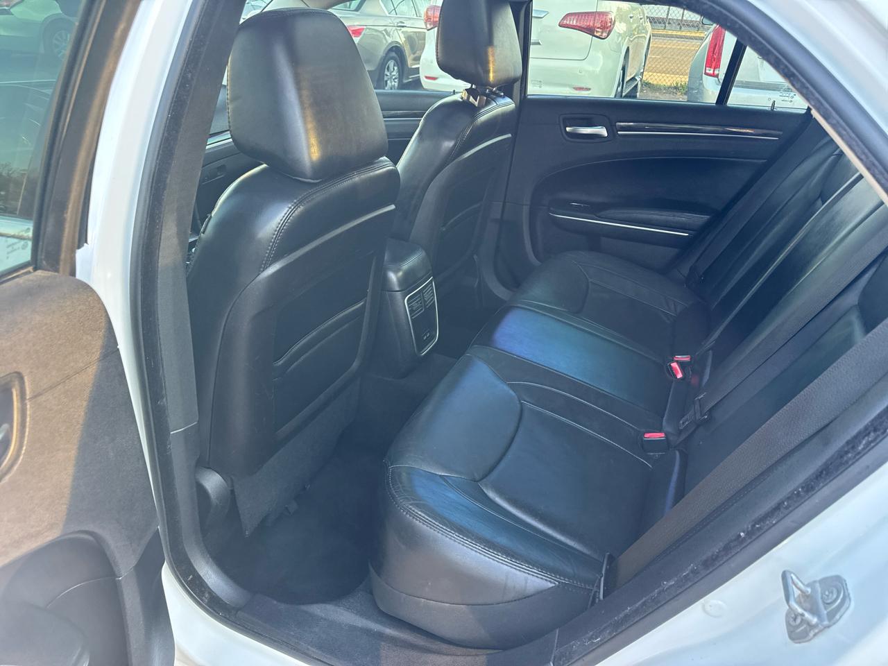 Chrysler 300 Limited RWD 2015