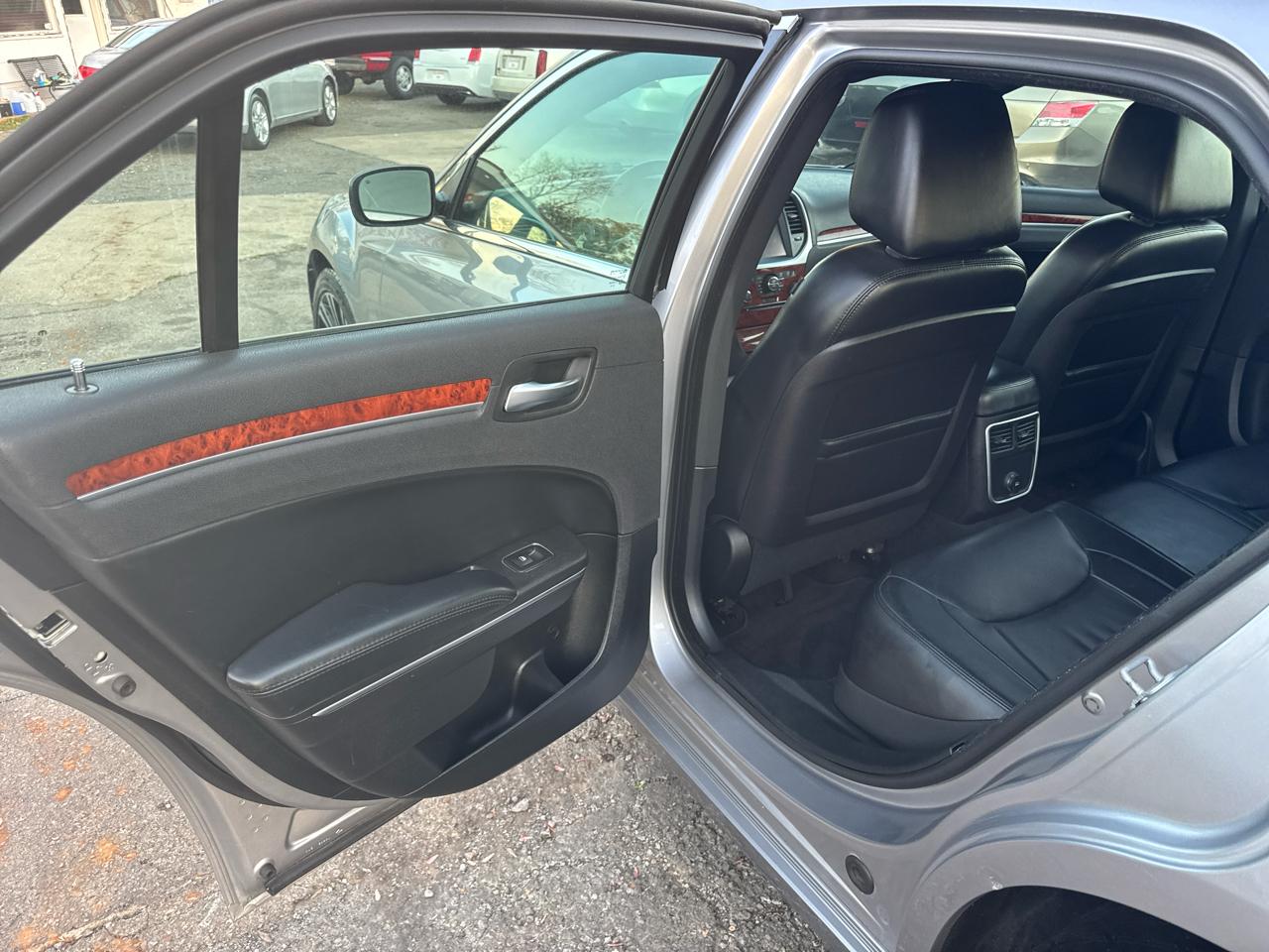 Chrysler 300 RWD 2014