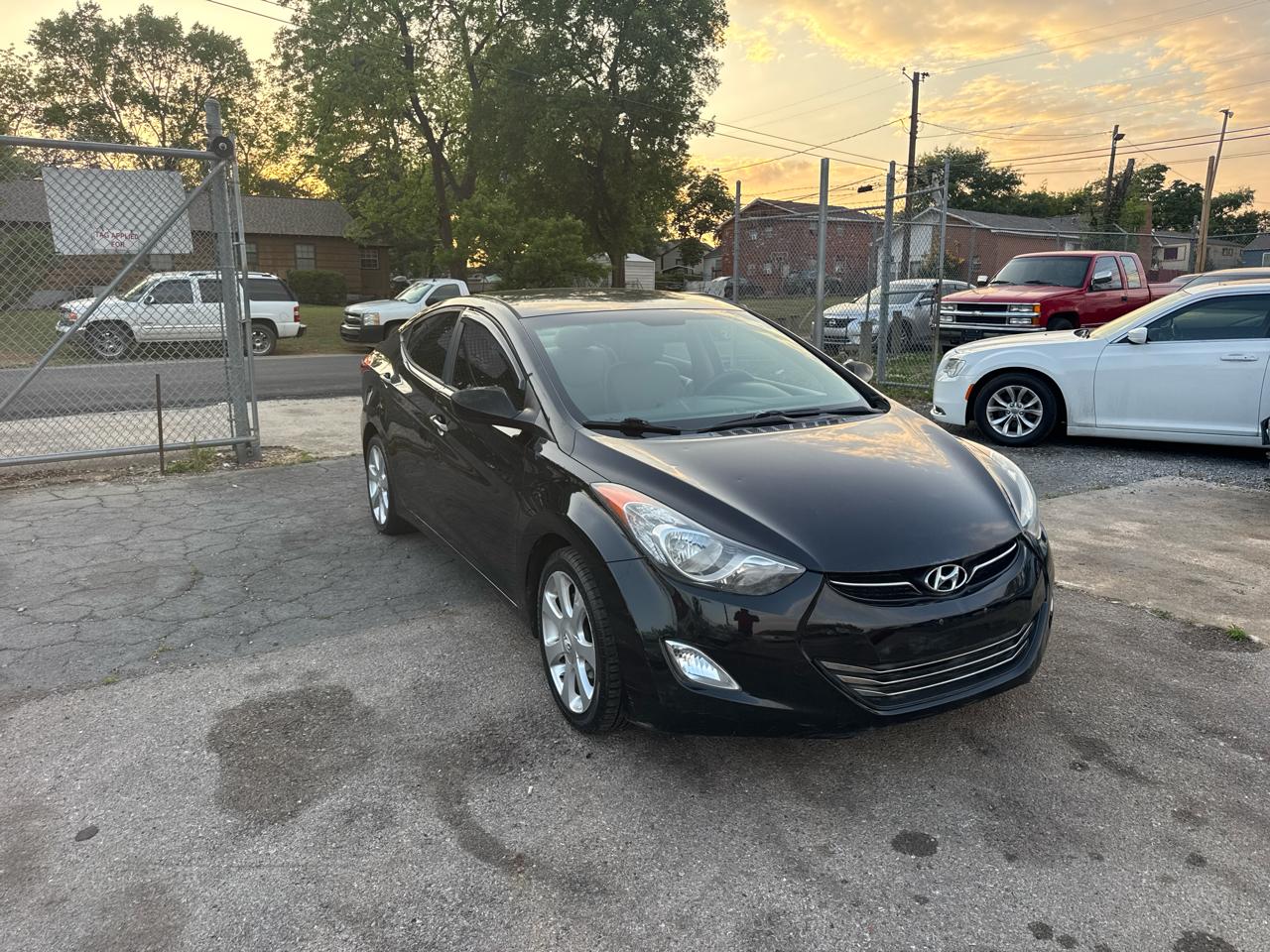 Hyundai Elantra Limited 2012