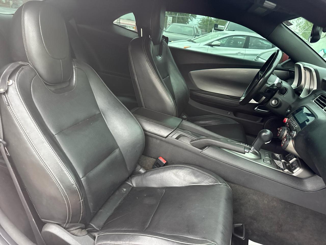 Chevrolet Camaro 2LT Coupe 2011