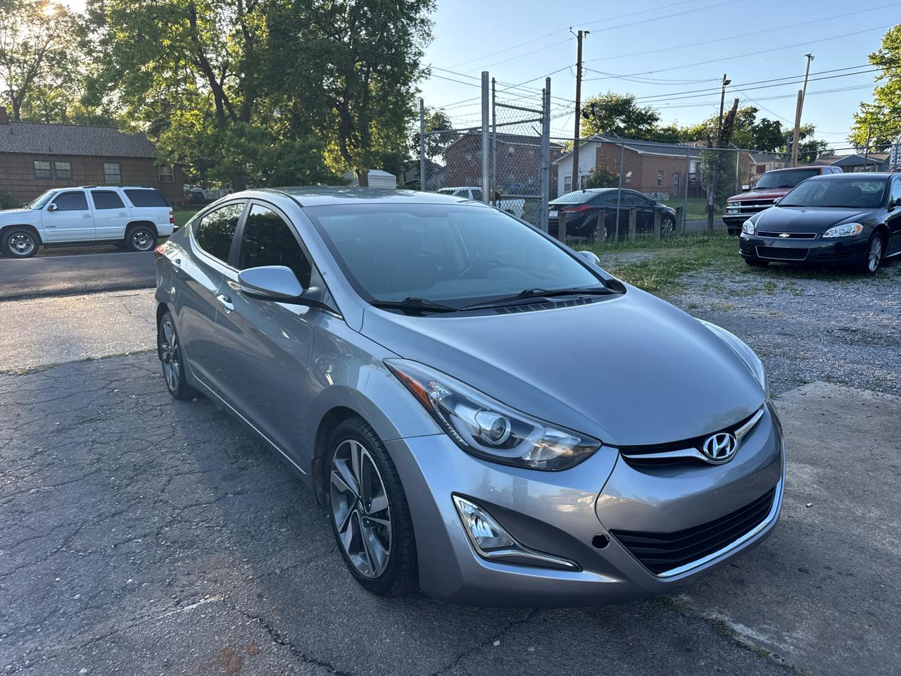 Hyundai Elantra SE 6AT 2015