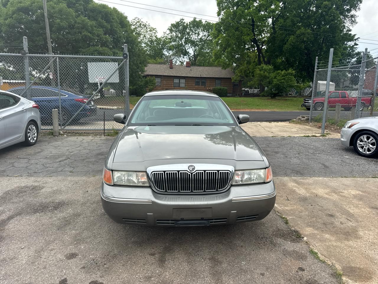 Mercury Grand Marquis LS 2000