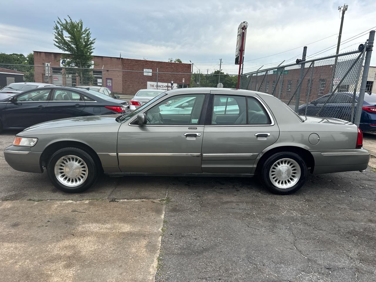 Mercury Grand Marquis LS 2000