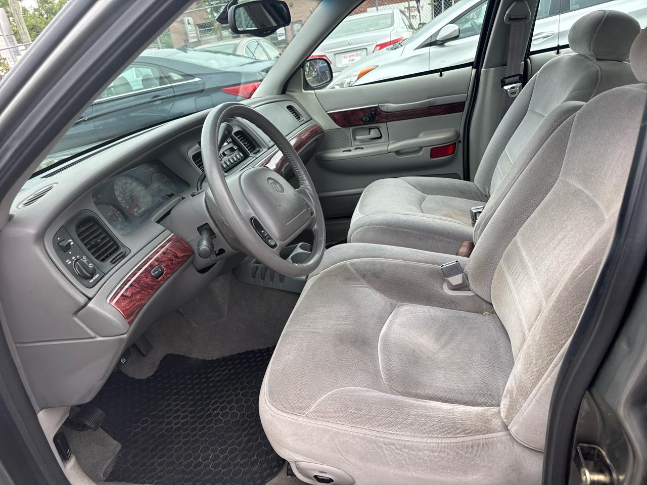 Mercury Grand Marquis LS 2000