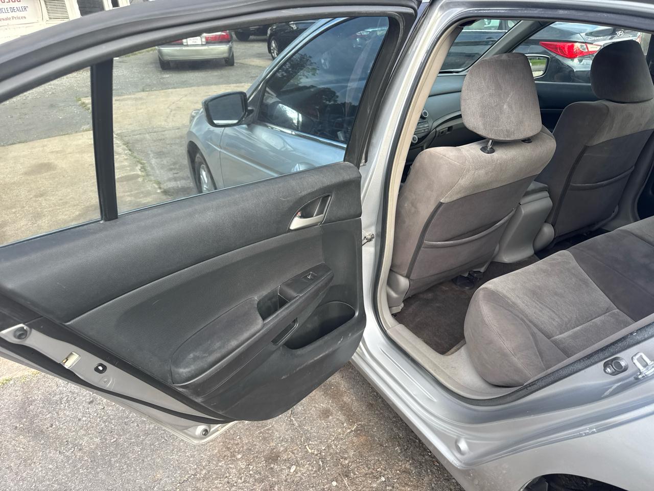 Honda Accord LX-P Sedan AT 2009