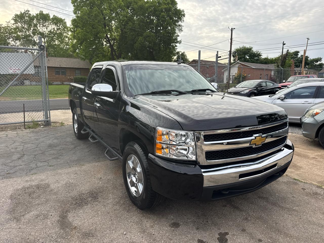 Chevrolet Silverado 1500 1LT Crew Cab 4WD 2013