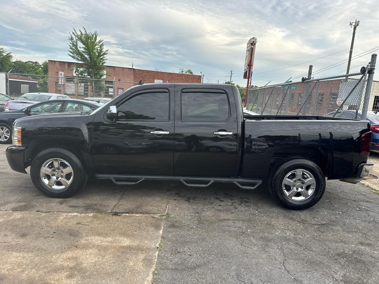 Chevrolet Silverado 1500 1LT Crew Cab 4WD 2013