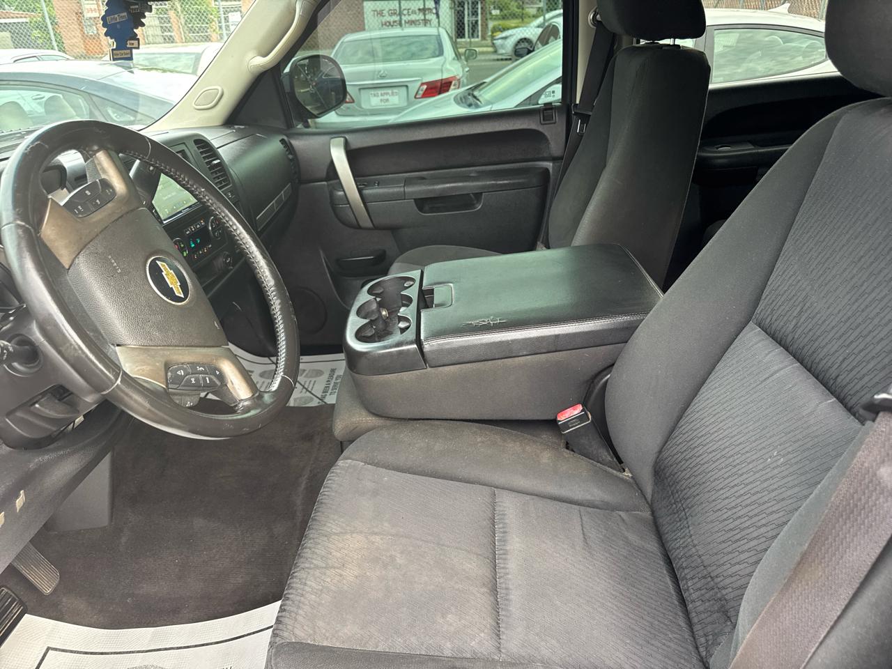 Chevrolet Silverado 1500 1LT Crew Cab 4WD 2013