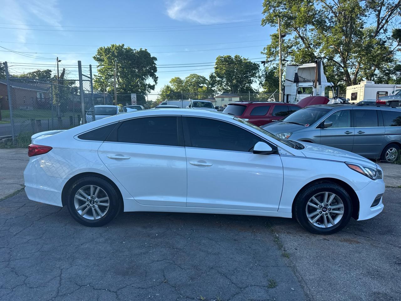 Hyundai Sonata SE 2015