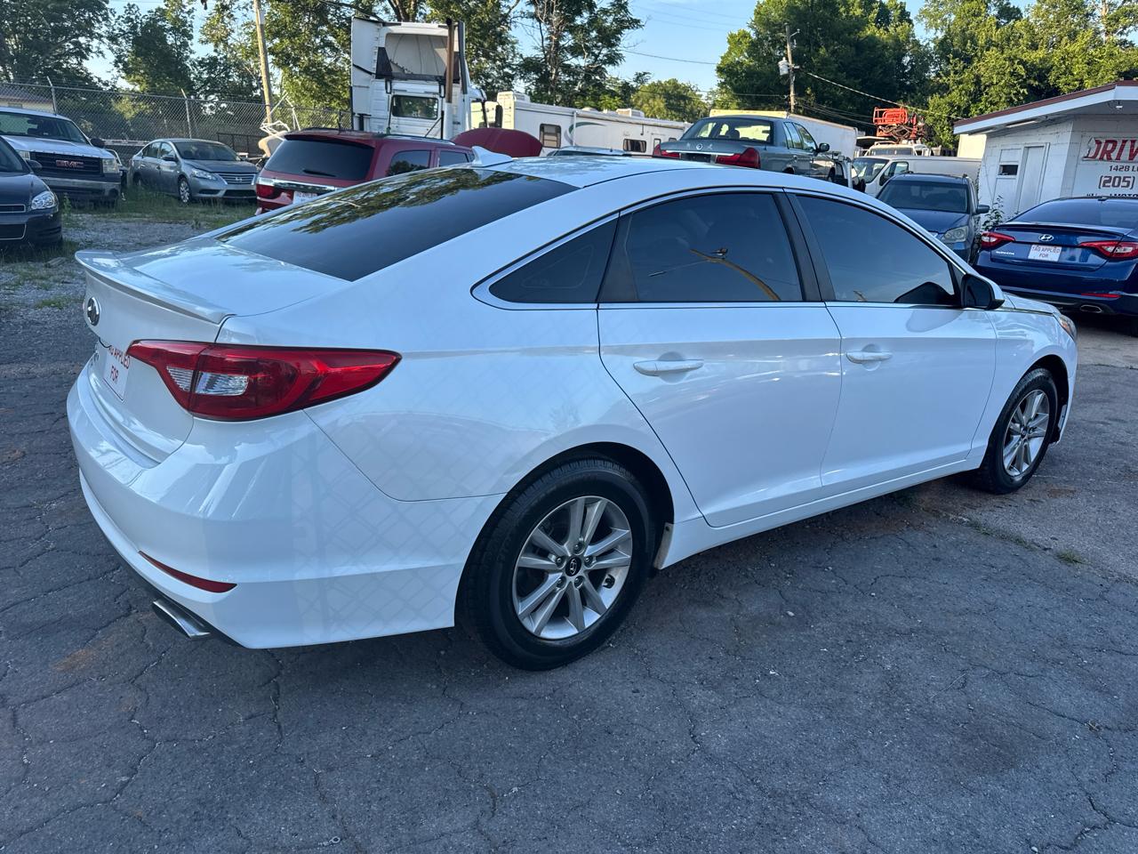 Hyundai Sonata SE 2015