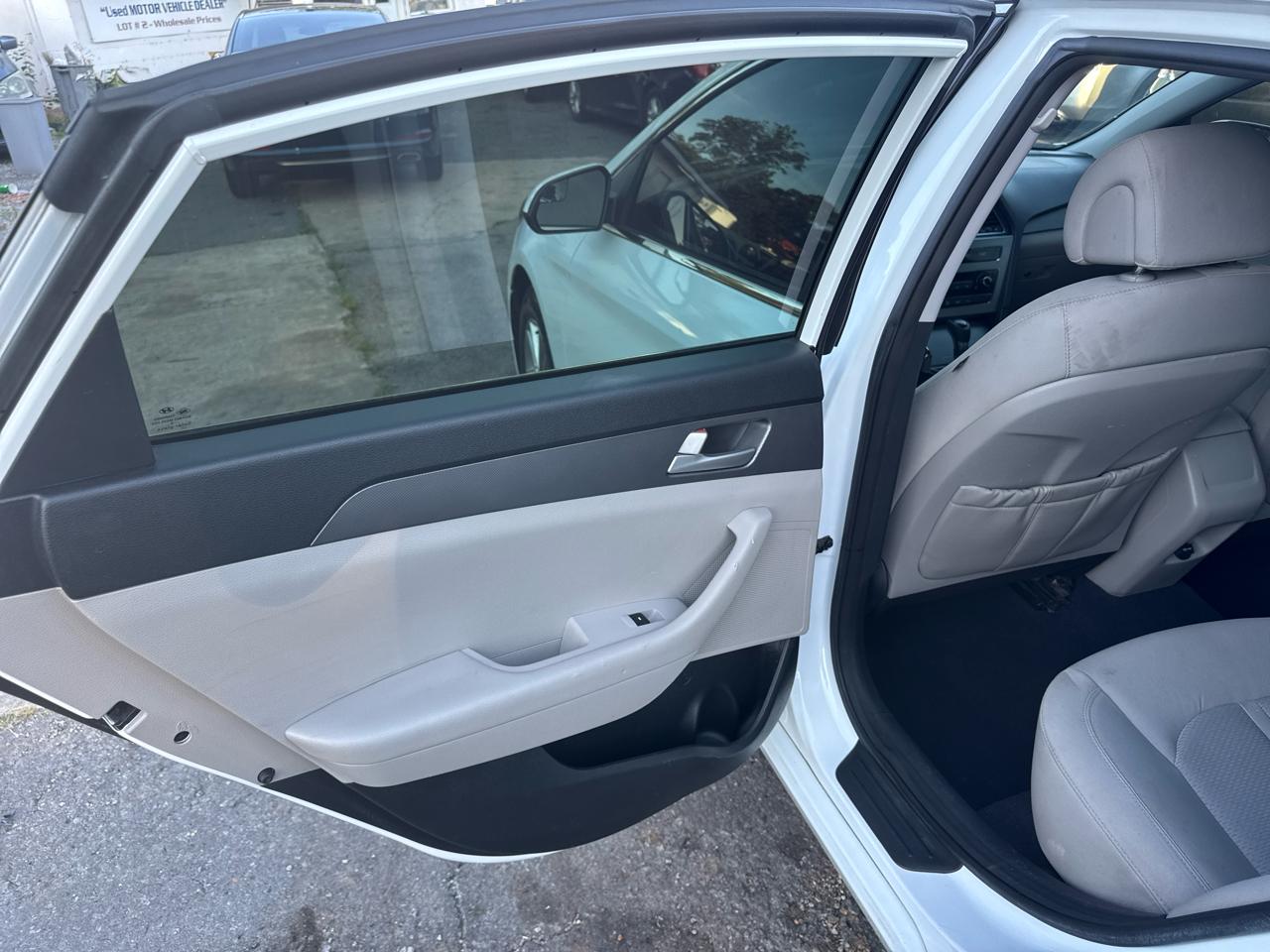 Hyundai Sonata SE 2015