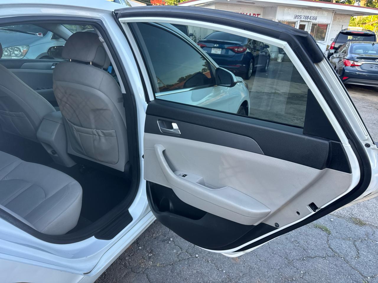 Hyundai Sonata SE 2015
