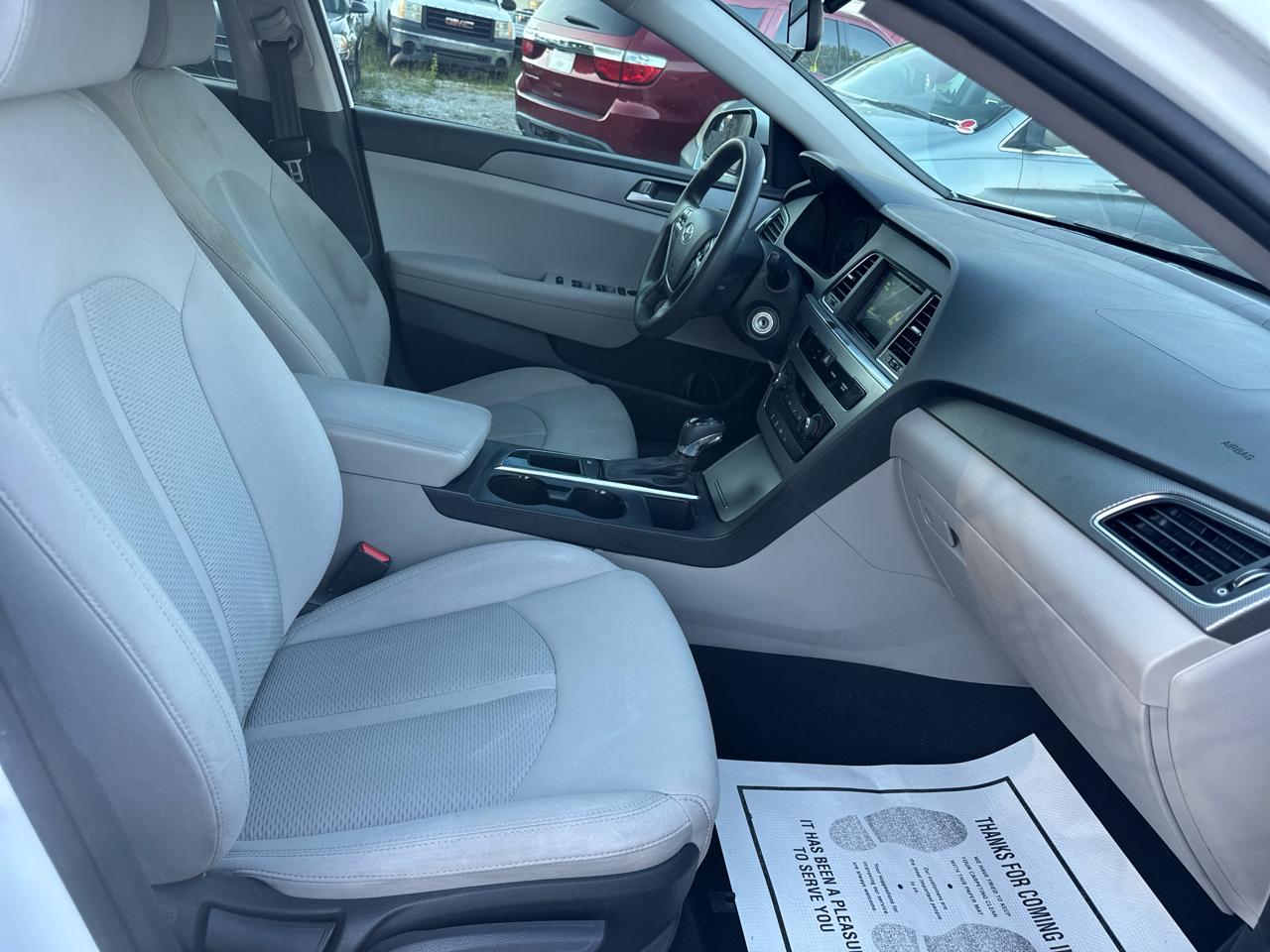 Hyundai Sonata SE 2015