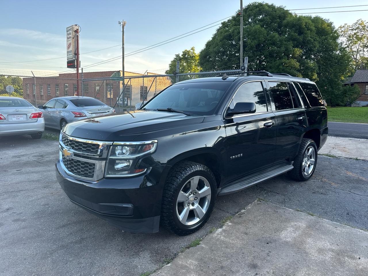 2015 Chevrolet Tahoe 4WD LT's photo
