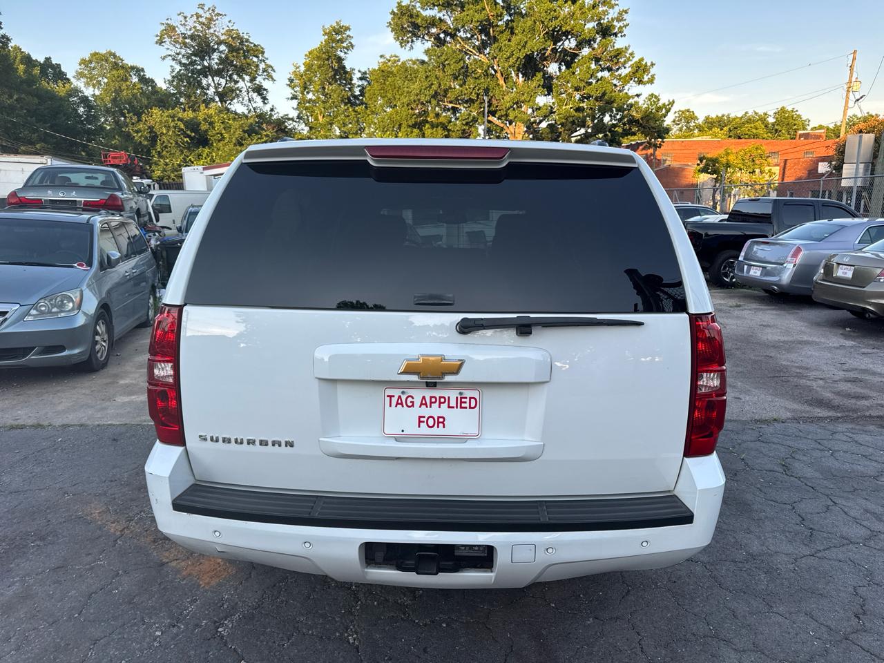 Chevrolet Suburban LT 1500 2WD 2013