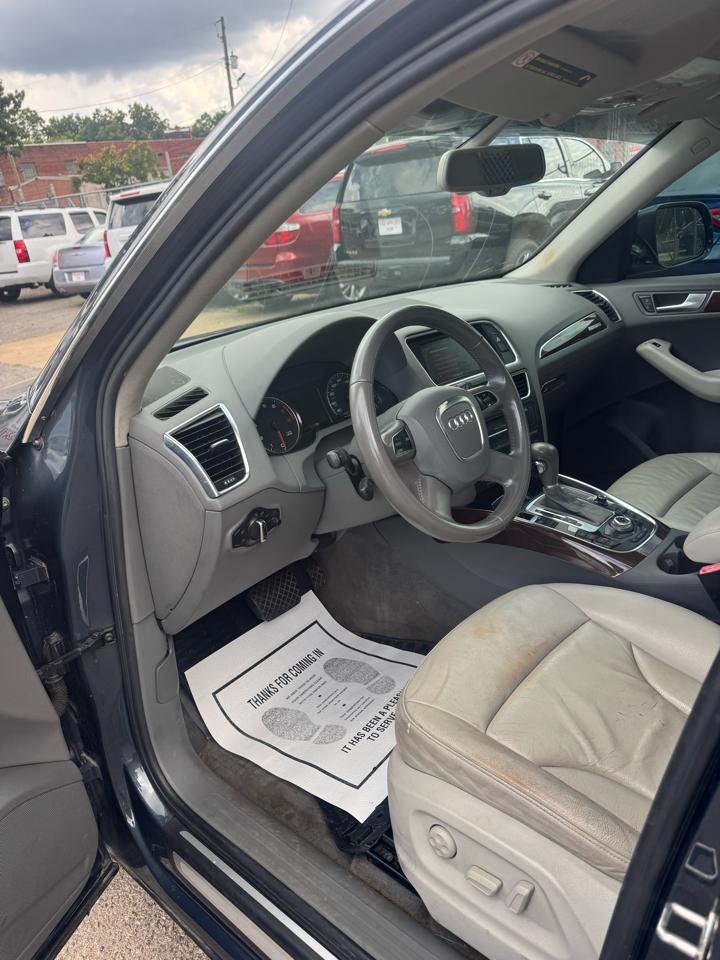 Audi Q5 2.0 quattro Premium 2011