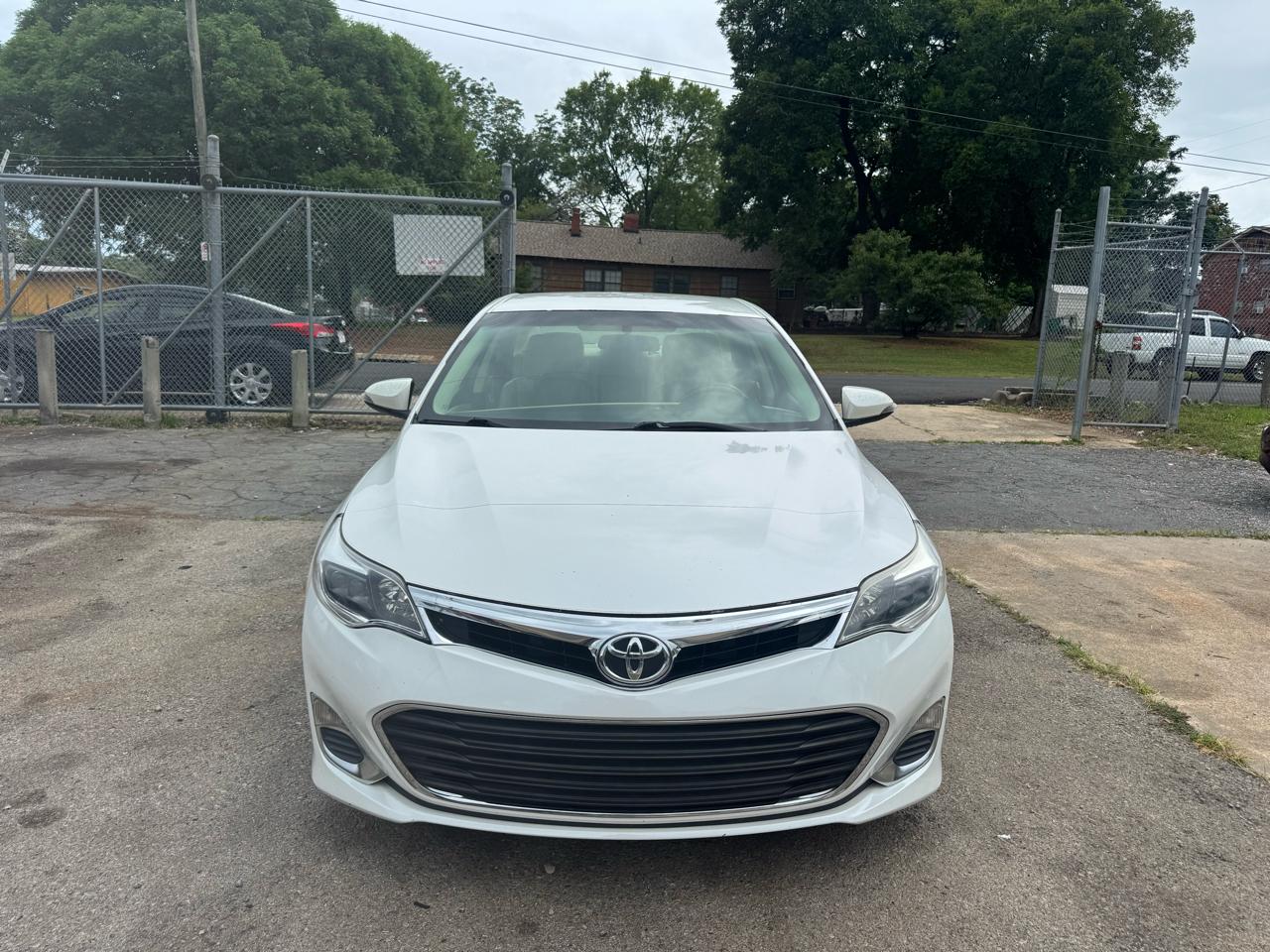 Toyota Avalon XLE Premium 2014