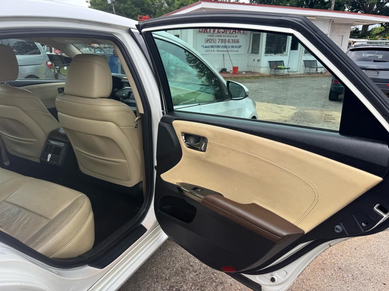 Toyota Avalon XLE Premium 2014