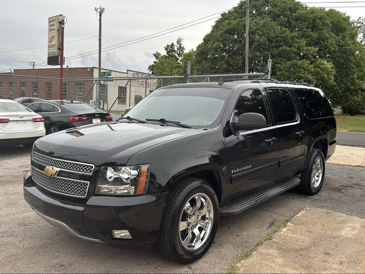 2014 Chevrolet Suburban LT 1500 2WD