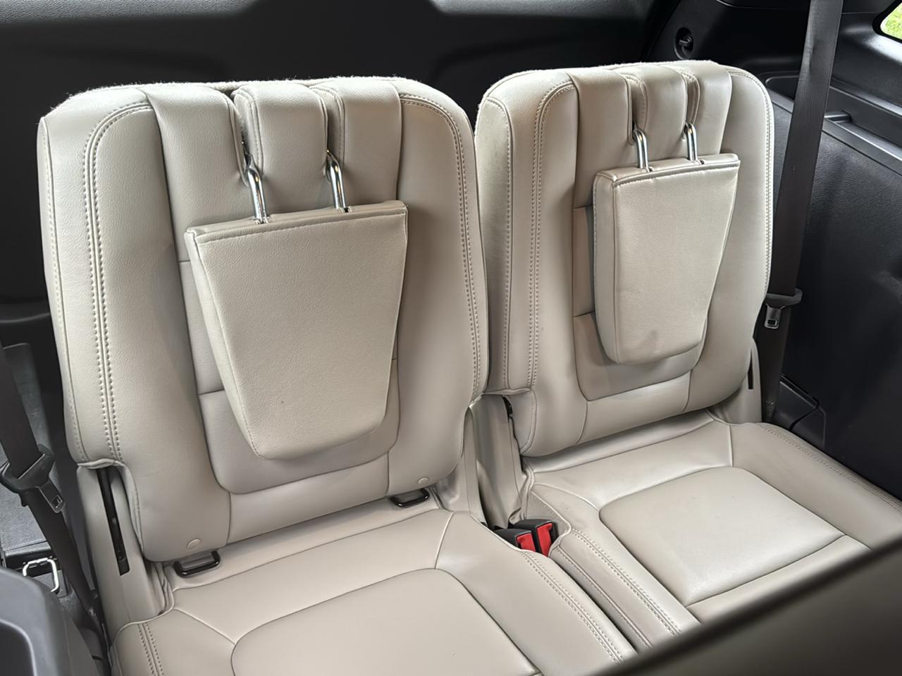 Ford Explorer XLT 2012