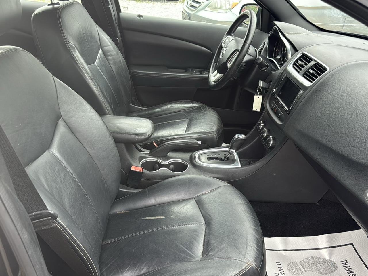 Dodge Avenger SXT 2013
